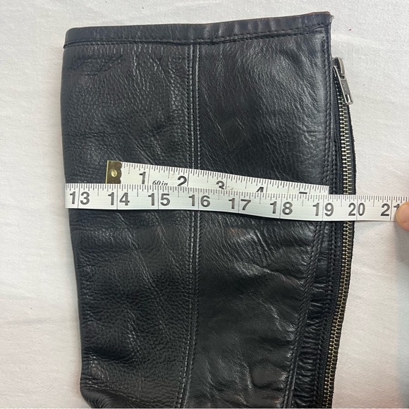 $378 Frye Phillip Harness Riding Boots Black Leather 15.5” Tall 76850 Size 6 B - Picture 13 of 13